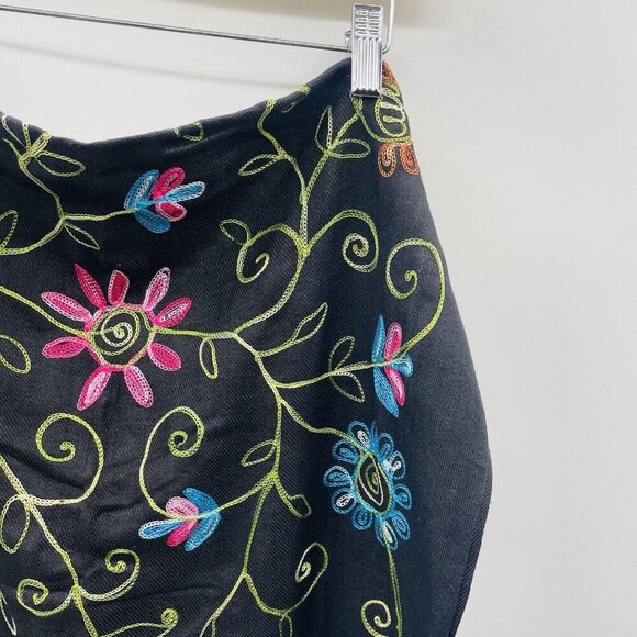 Cejon Womens Floral Embroidered Rectangle Neck Scarf with Fringe Viscose Black - Picture 2 of 6